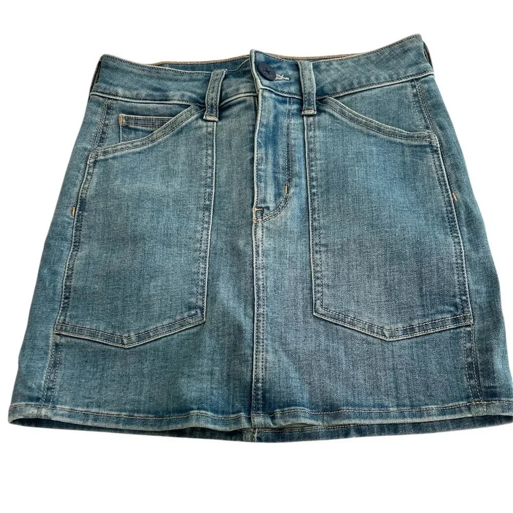 American Eagle high-rise mini